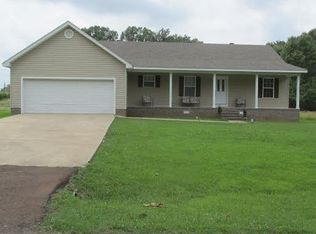 219 Stevens Rd, Bolivar, TN 38008