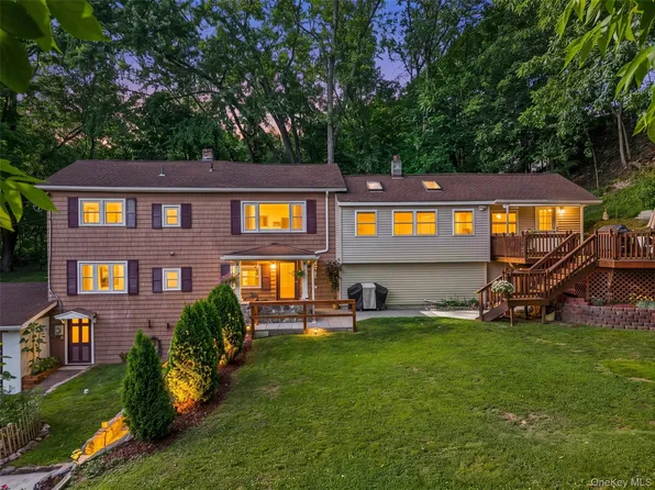 17 Dock, Milton, NY 12547