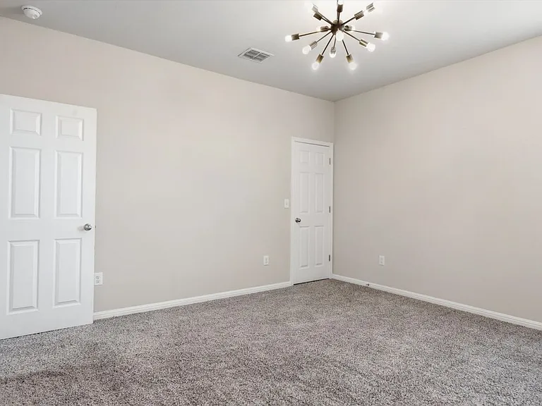 6400 Mary Lewis Dr — Photo 8