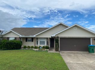 304 Shield Dr, Crestview, FL 32539