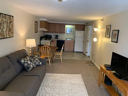 844 State St #47 Photo 1