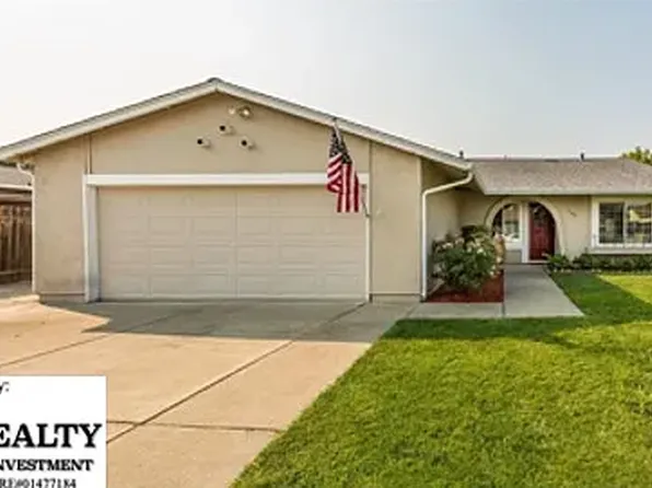160 Jennifer Ln, Vacaville, CA 95687