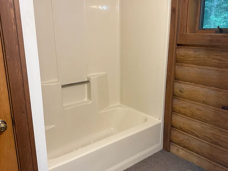 5170 Urbana Rd — Photo 17