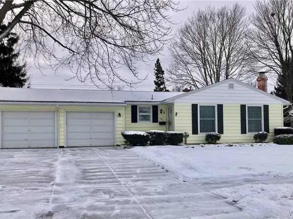 605 Deerfield Dr, North Tonawanda, NY 14120