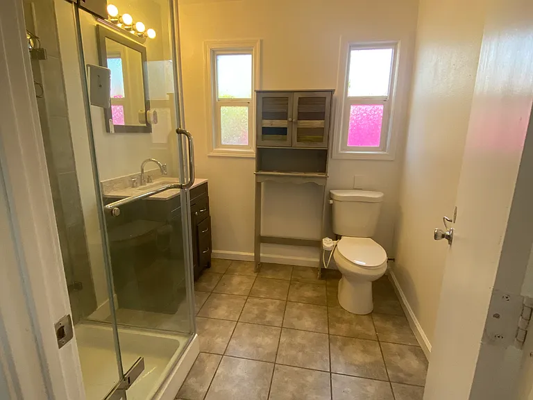 435 Grant St #A — Photo 7