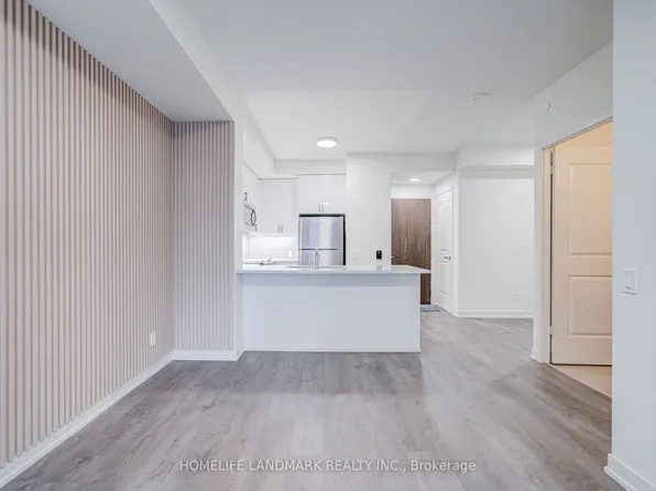4955 Yonge St, Toronto, ON
