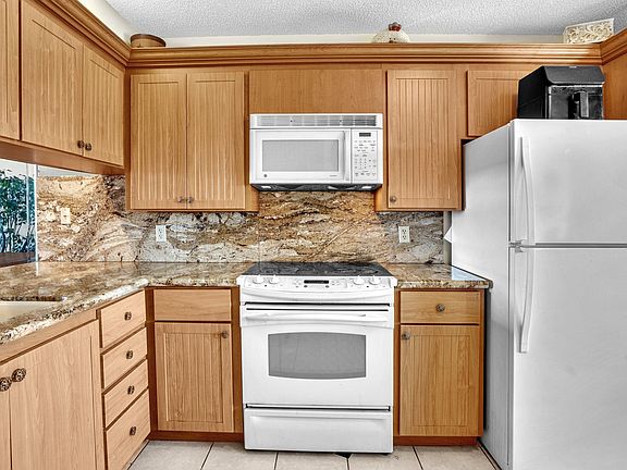 5th image of 2561 Village Boulevard #403