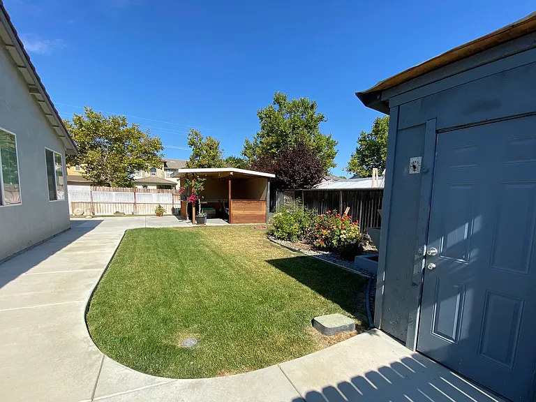 2306 N Rock Creek Dr — Photo 13