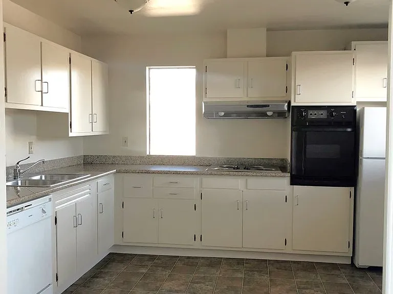 2172 Blake St #10 — Photo 3