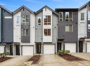 10939 NE 189th Pl #E, Bothell, WA 98011