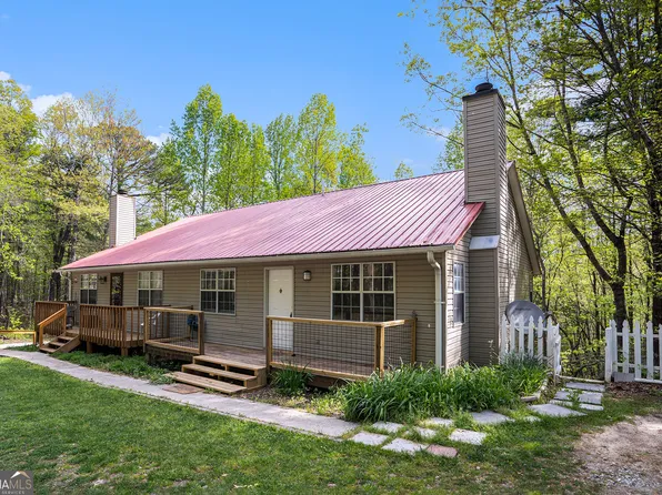 653 Covecrest Dr, Tiger, GA 30576