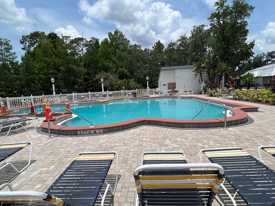1st image of 901 Savanna Dr