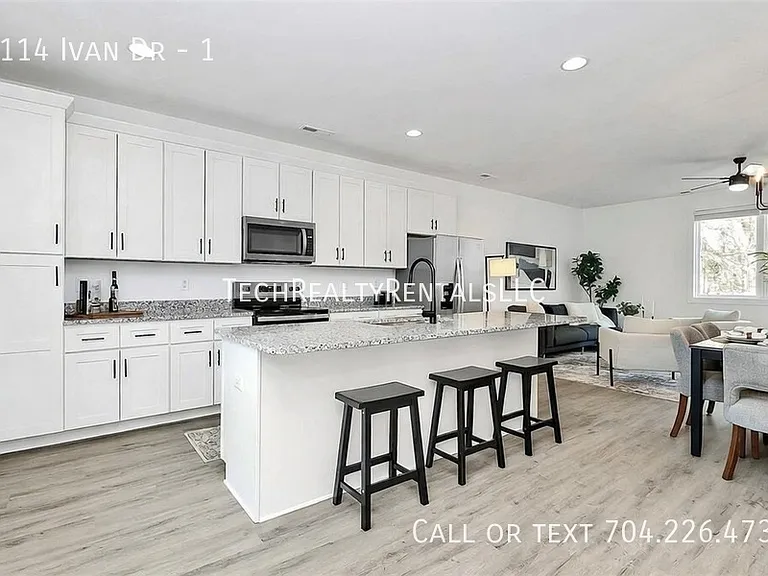 1114 Ivan Dr #1 — Photo 13
