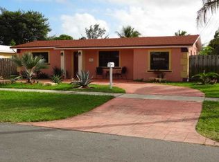 111 SW 6th St, Hallandale Beach, FL 33009