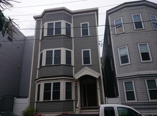 46 Mount Vernon St #3, Boston, MA 02125