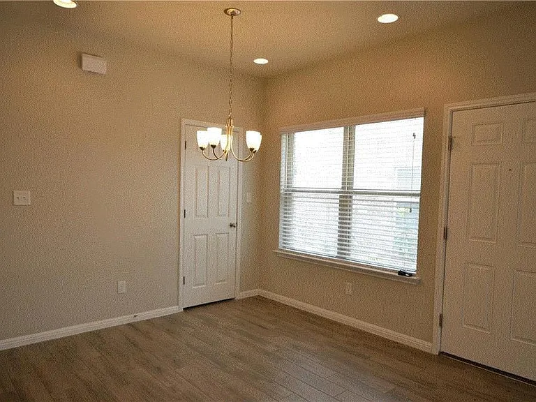 2304 S Lakeline Blvd #243 — Photo 19