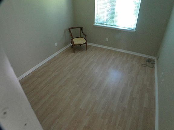 4th image of 9226 Wellsworth Dr