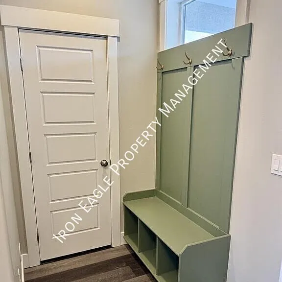 76 E Ranch Dr — Photo 3