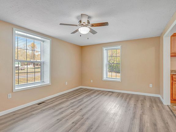 5th image of 6332 Carney Rd