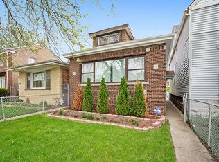 7941 S Jeffery Blvd, Chicago, IL 60617