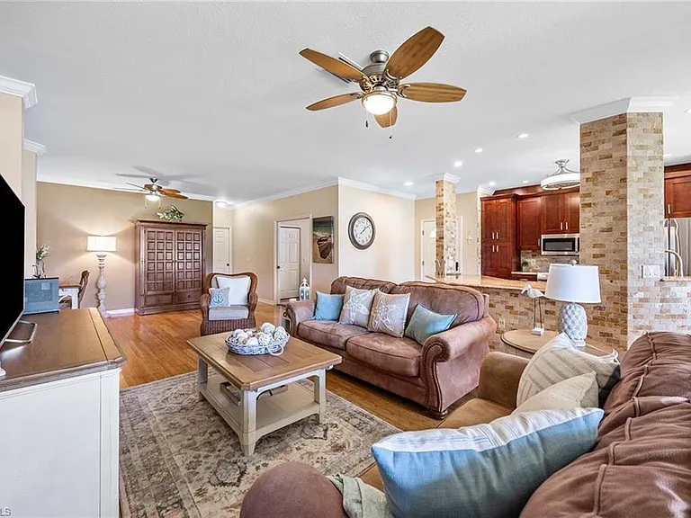 7000 Pinnacle Ln #1401 — Photo 8