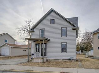 229 Jackson St, Beaver Dam, WI 53916