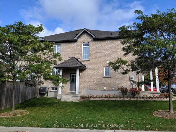 858 Sisler Ave #Basement, Newmarket, ON L3X 2V1