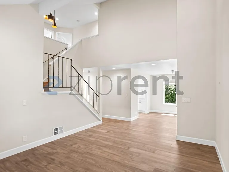 35059 Sellers Ct — Photo 8