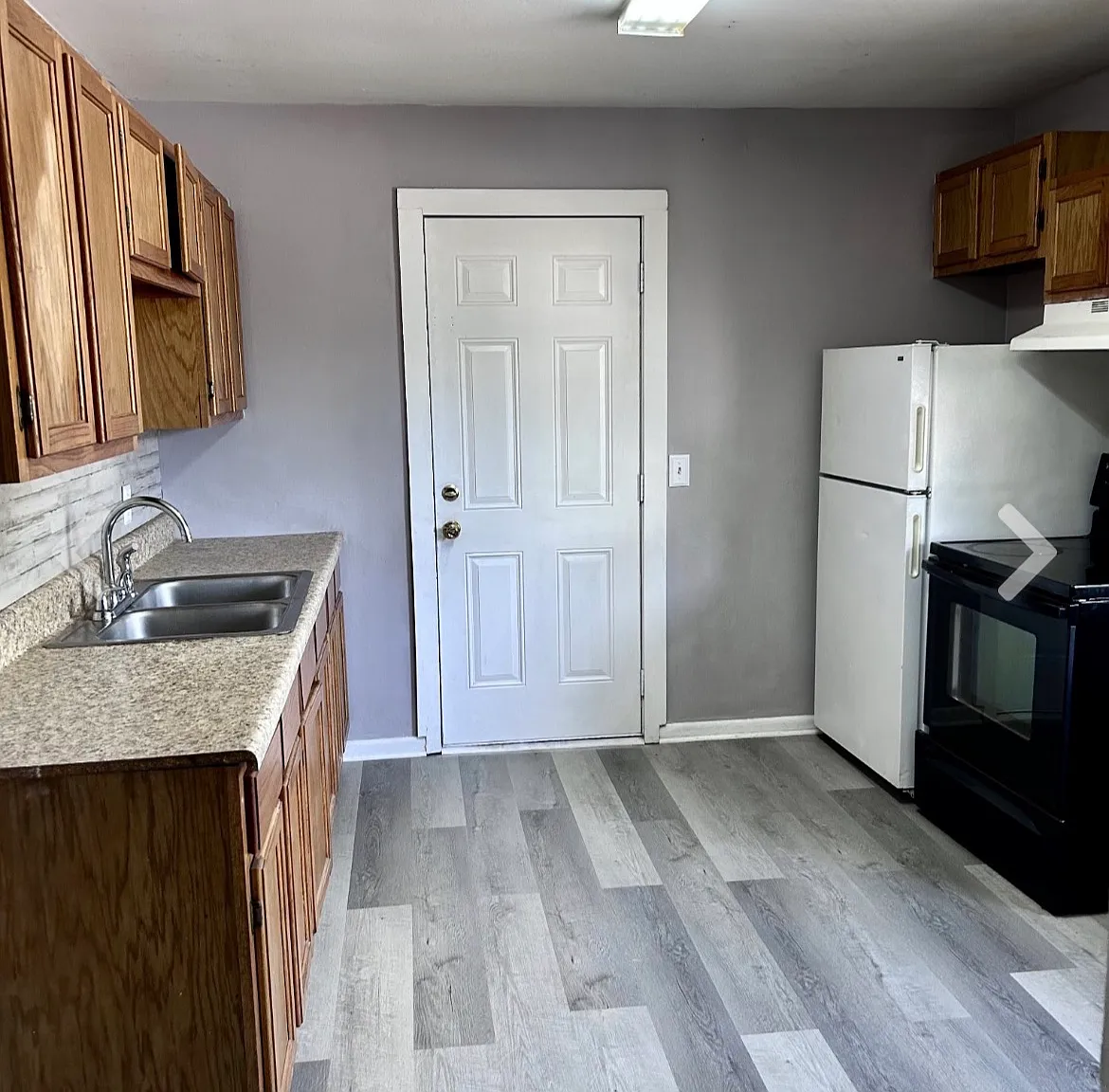 2 bed, 800 sqft, $1,500 — Photo 3