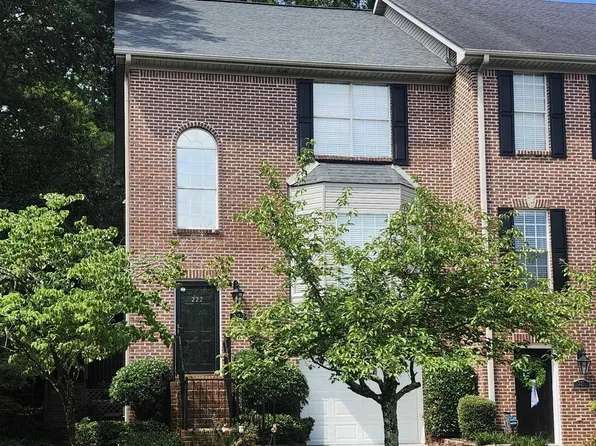 222 Meadow Croft Cir, Birmingham, AL 35242