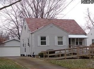 620 Princeton Ave, Elyria, OH 44035