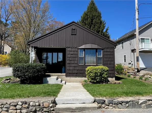 199 Lake Shore Dr, Pascoag, RI 02859