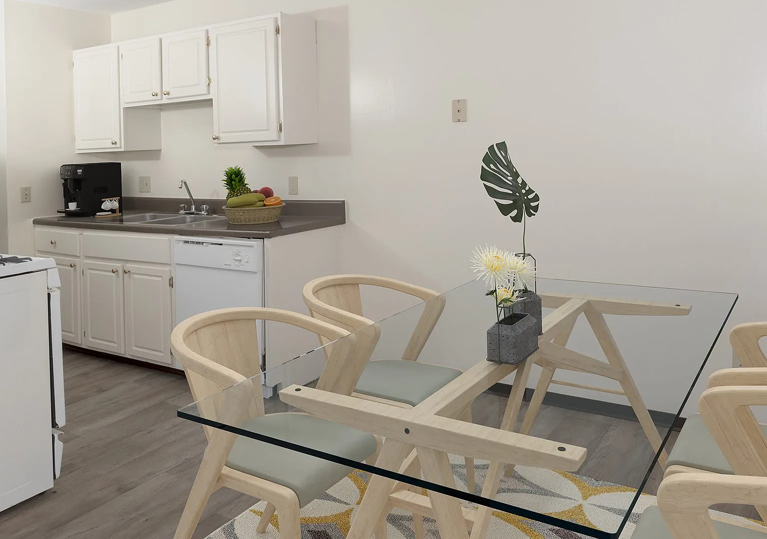 River Pointe — Photo 1