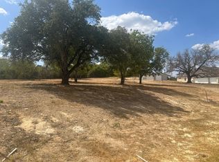 1813 N Oak Bend Ln, Weatherford, TX 76088