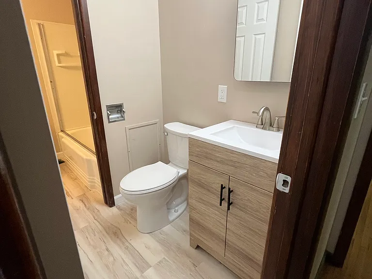 3301 S Ida Ave — Photo 9