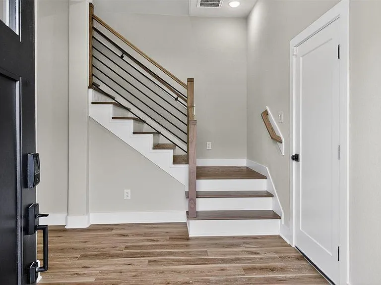 4217 Mallow St #B — Photo 15