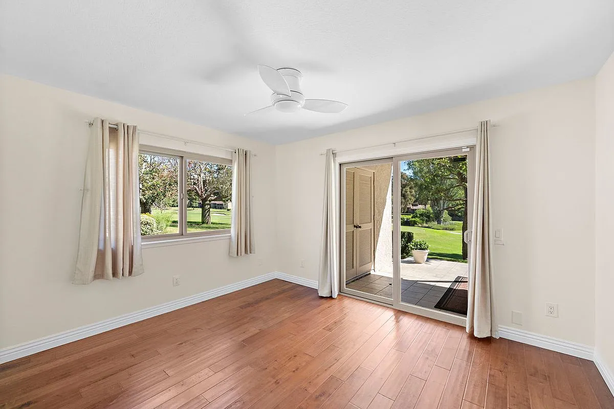 3 bed, 2.0 bath, 1216 sqft, $4,500 — Photo 3