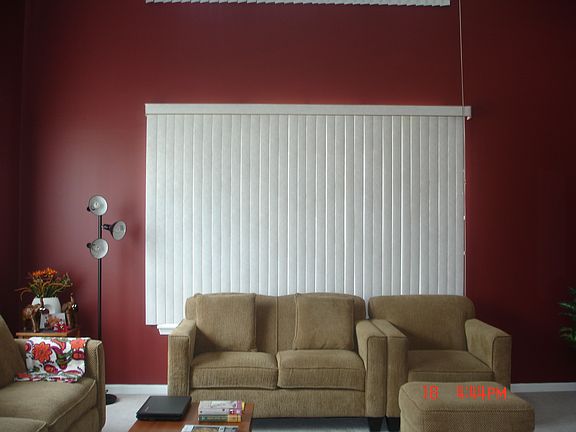 2nd image of 1446 White Oak Ln