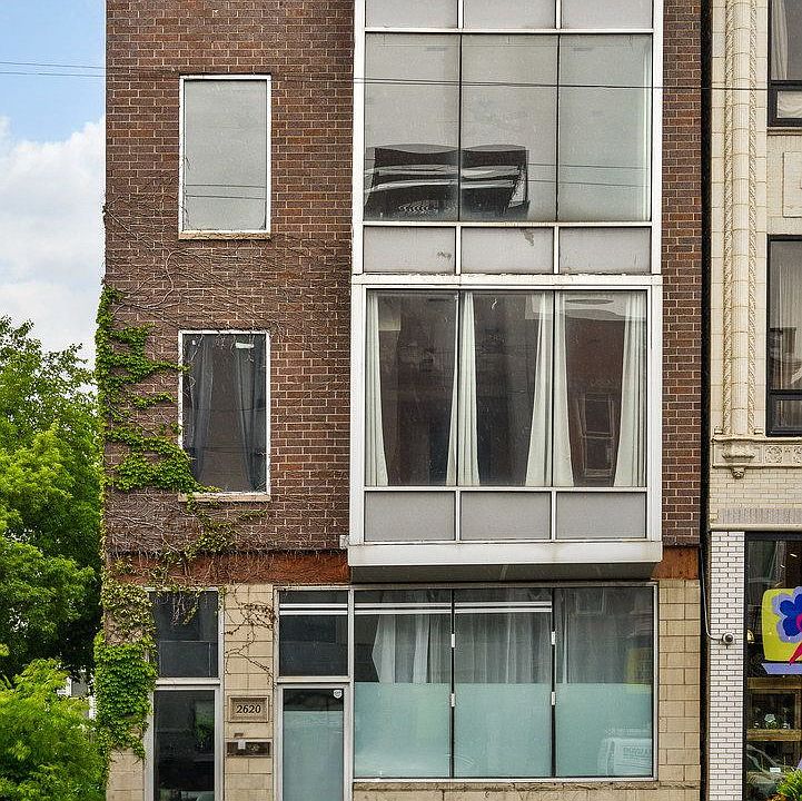 1st image of 2620 W North Ave APT 3