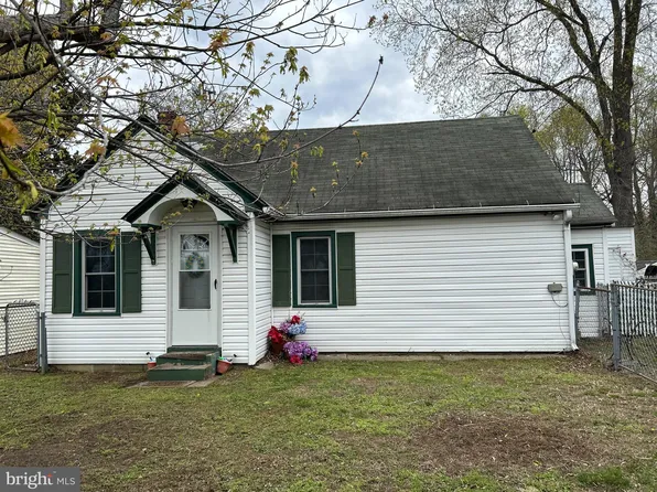 27 Asbury Ave, Dover, DE 19901