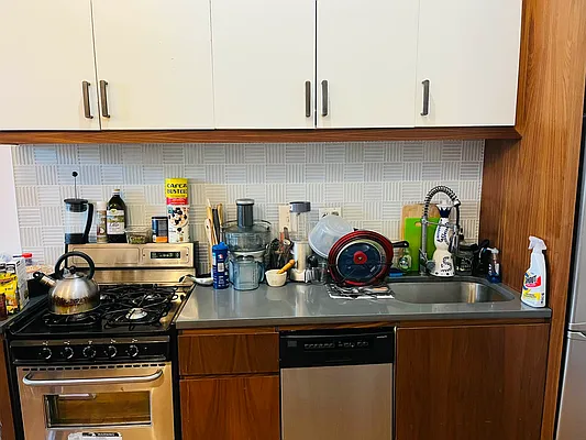 Rented by ABODE NYC LLC | media 20