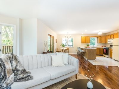 7 Di Donna Ct., Clifton, NJ, 07013