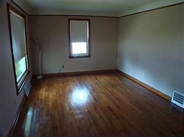 4th image of 1147 Worton Blvd
