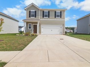 901 Moray Ln, Clarksville, TN 37043