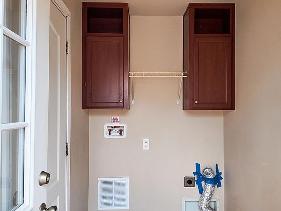 4th image of 623 E Didianne Dr