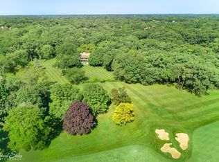 8 W County Line Rd, Barrington Hills, IL 60010