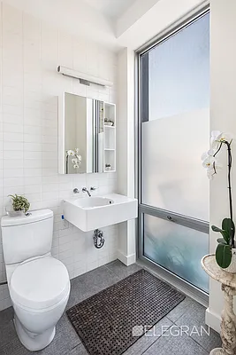 Rented by (Legacy) Elegran | media 14