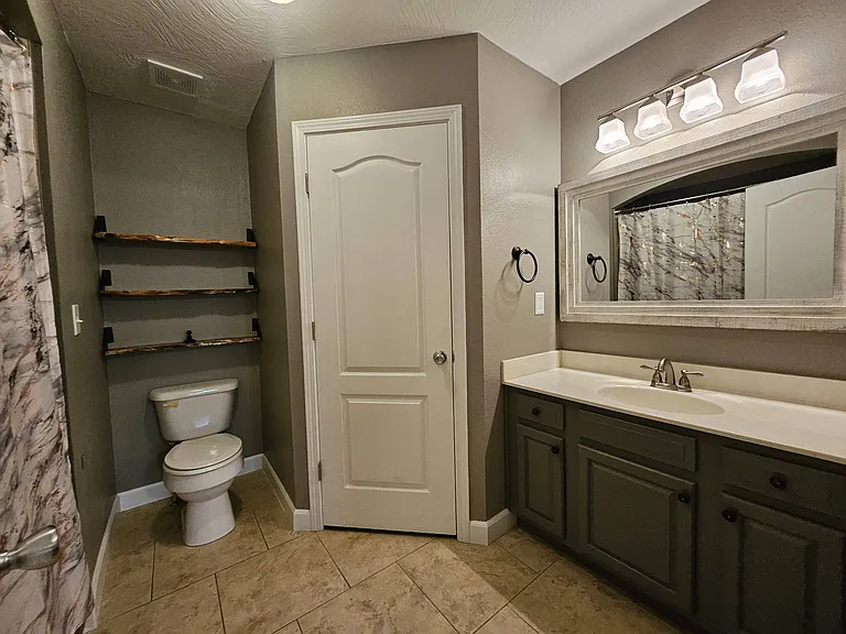 15630 Top Dr — Photo 7