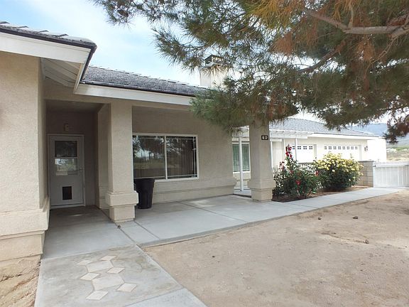 4th image of 10125 Custer Ave
