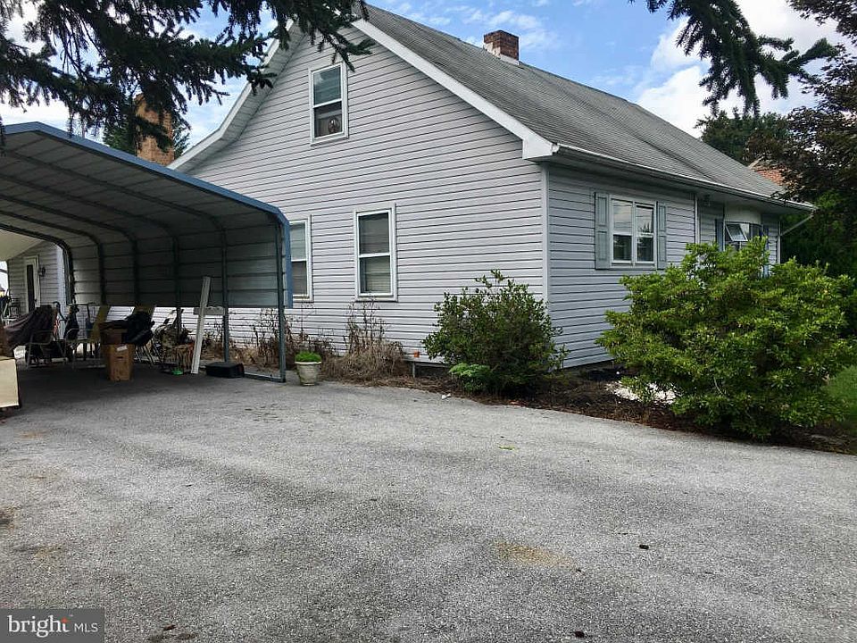 2nd image of 870 Strock Dr